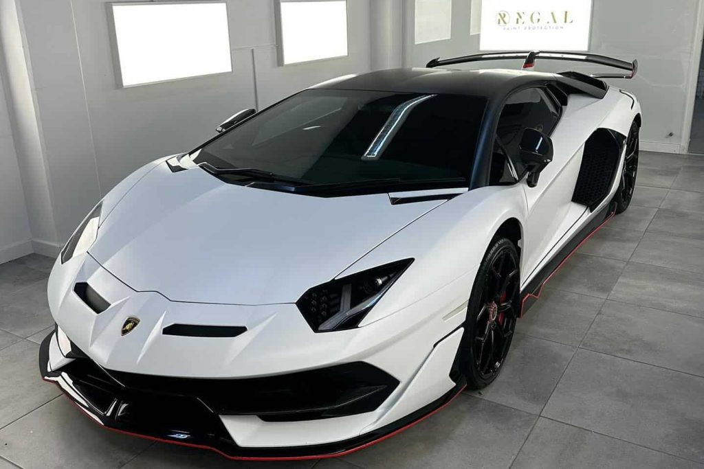 Lamborghini Satin PPF Installers in Hertforshire